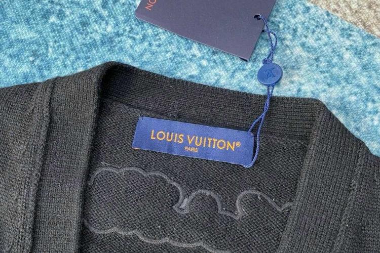 Áo Khoác Len LV Embroidered Wool Cardigan Black Wool Màu Đen