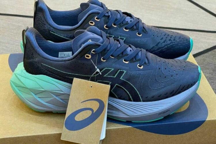 Giày Asics Novablast 4 Thunder Blue Blue Expanse Xanh Đậm