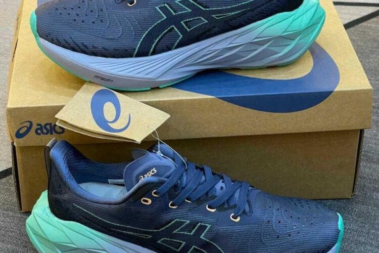 Giày Asics Novablast 4 Thunder Blue Blue Expanse Xanh Đậm