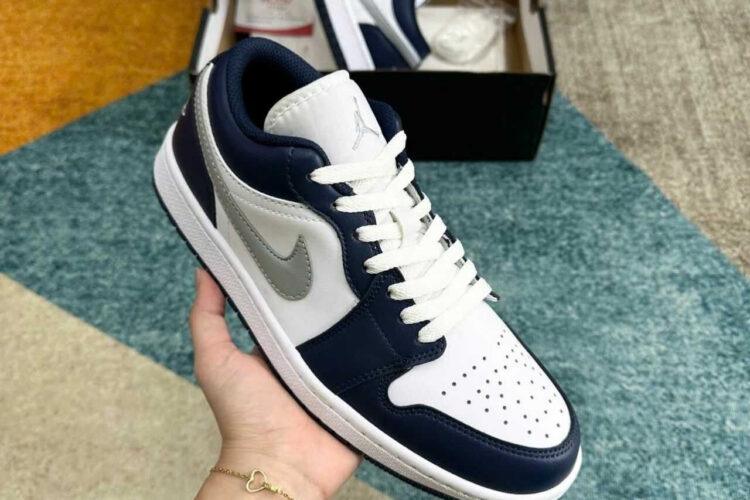 Giày Jordan 1 Low Midnight Navy Màu Trắng Xanh Navy