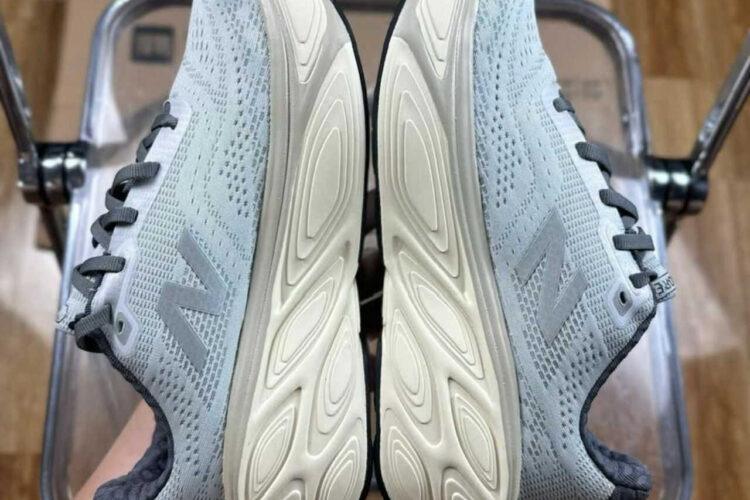 New Balance Fresh Foam X More Brighton Grey With Calcium And Cyber Jade V5