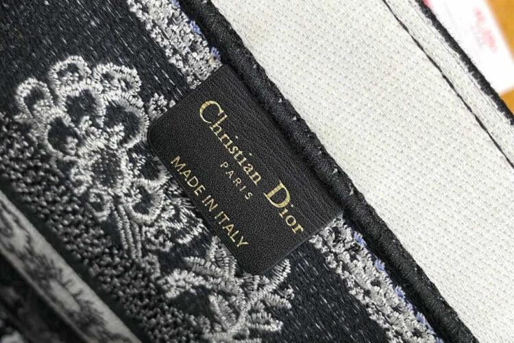 Túi Medium Dior Book Tote Size 36 Black White Butterfly Bandana