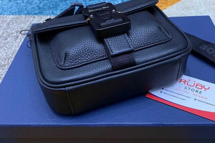 Túi Mini Dior Hit The Road Messenger Bag With Flap Black Calfskin Đen