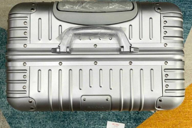 Vali Rimowa Checking M Luggage Silver Màu Bạc Like Auth