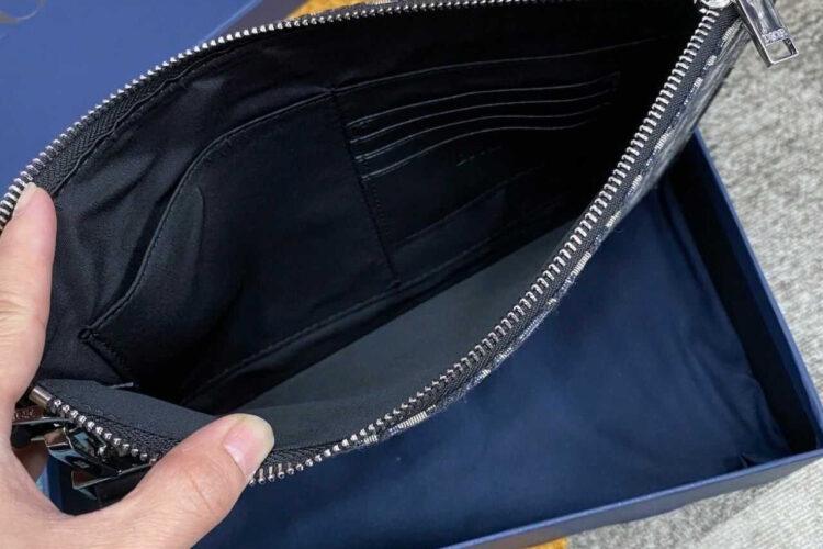Túi Dior Zipped Pouch Beige Black Oblique Jacquard Màu Be