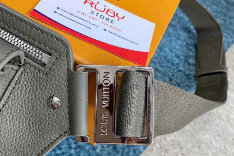 Túi LV Aerogram Takeoff Sling Bag M21364 Khaki Màu Xanh Rêu