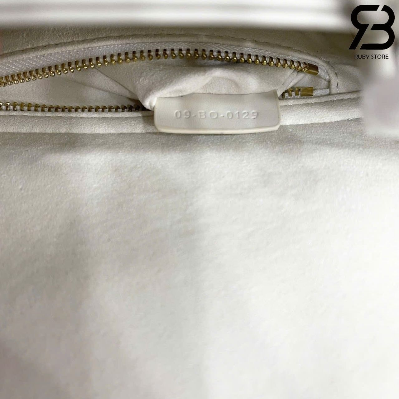 Túi Mini Lady Dior Latte Diamond Calfskin GHW Màu Kem