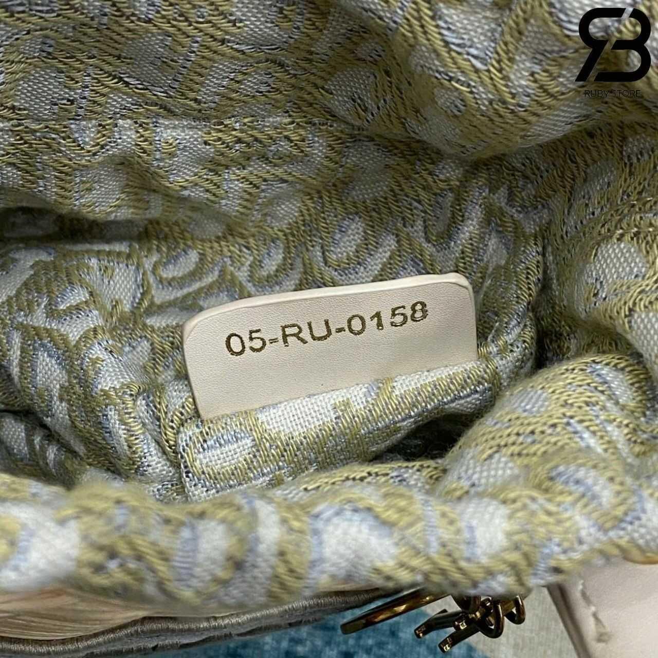 Túi Mini Lady Dior Natural Wicker Gray siêu cấp