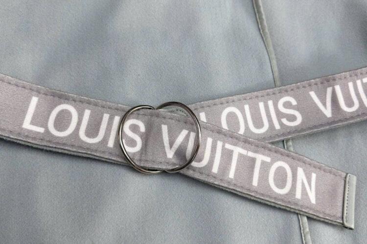 Áo Khoác LV Signature Short Hooded Wrap Coat Grey Monogram Xám