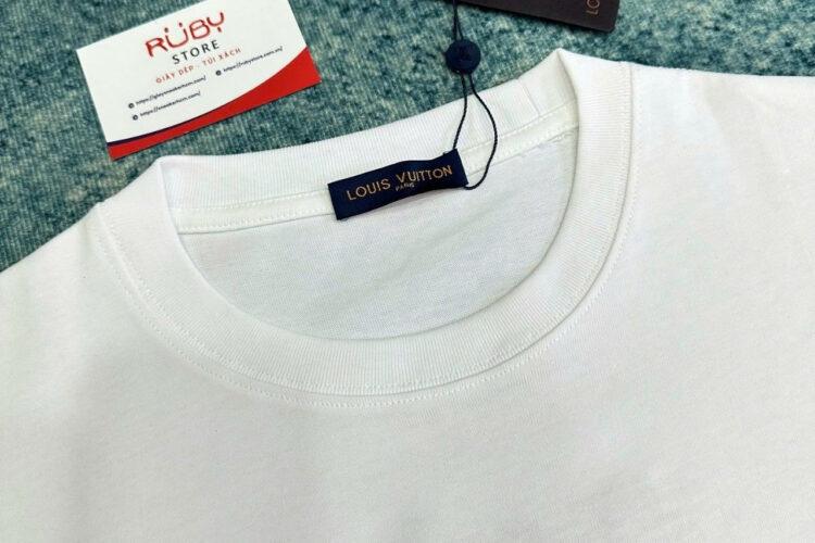 Áo Thun LV Graphic Embroidered Cowboy Cotton T-Shirt Milky White Trắng