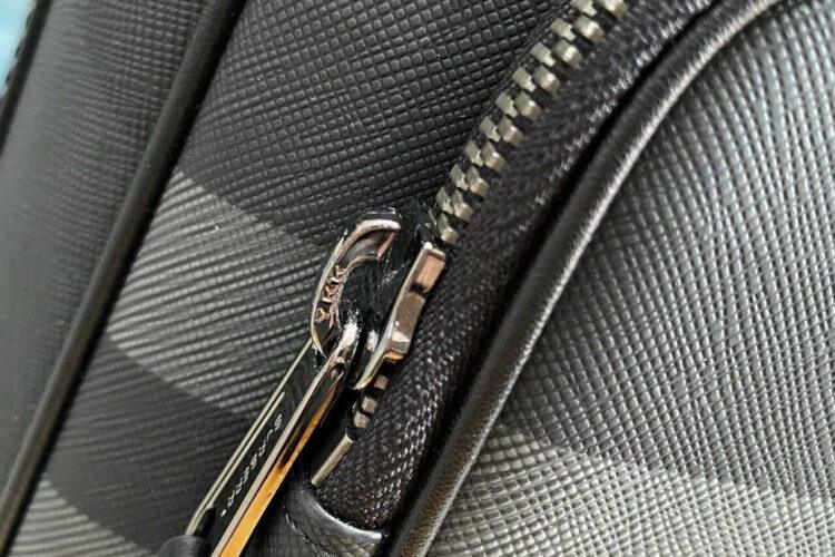 Ba Lô Burberry Rocco Backpack Charcoal Grey Check Canvas Màu đen