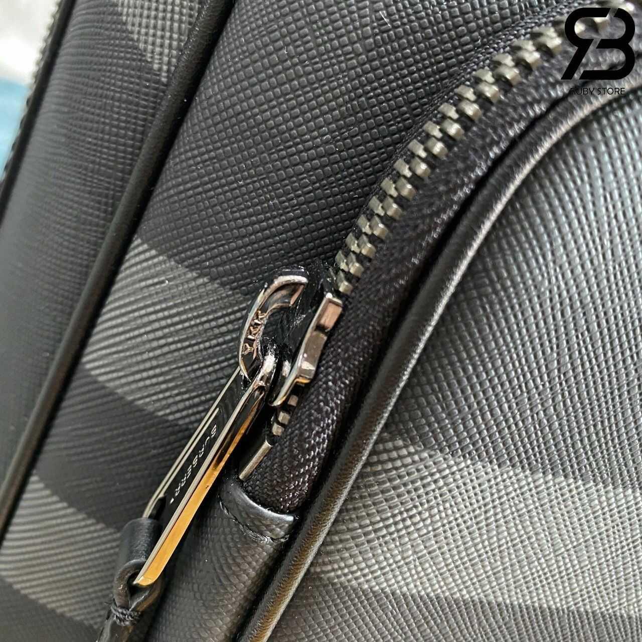 Ba Lô Burberry Rocco Backpack Charcoal Grey Check Canvas Màu đen
