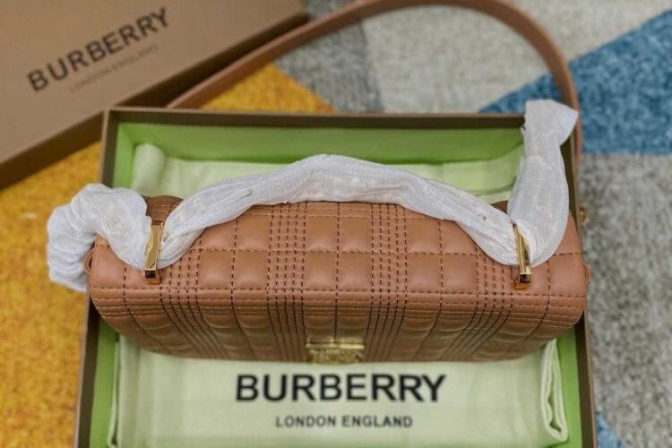 Túi Burberry Lola Small Quilted Brown Màu Nâu