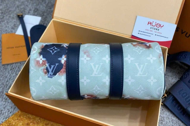 Túi LV Keepall Bandoulière 25 M46804 Monogram Bleach