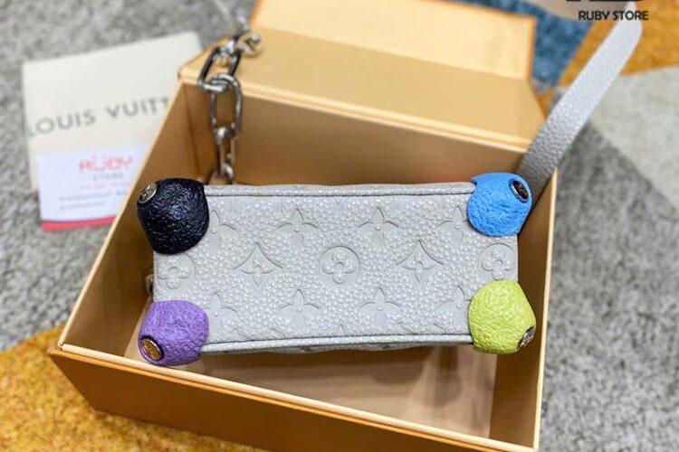 Túi LV Mini Soft Trunk M81606 Monogram Taurillon Chalk Xám Best Quality