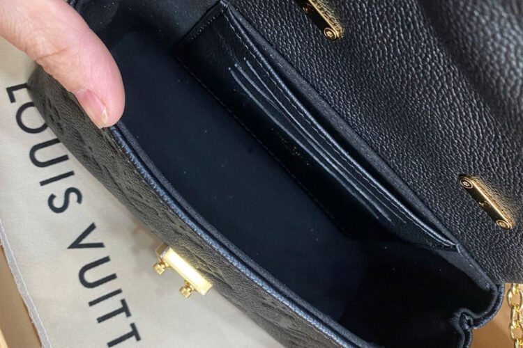 Túi LV Nano Madeleine M12144 Black Monogram Empreinte đen