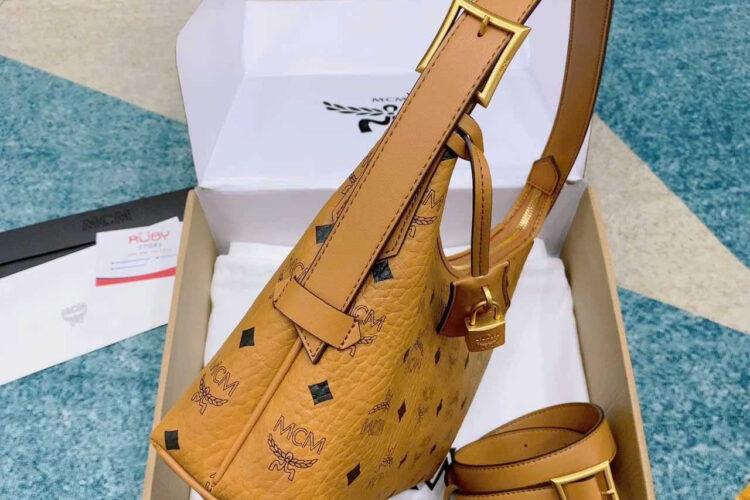 Túi MCM Aren Hobo Bag In Visetos Cognac Màu Nâu
