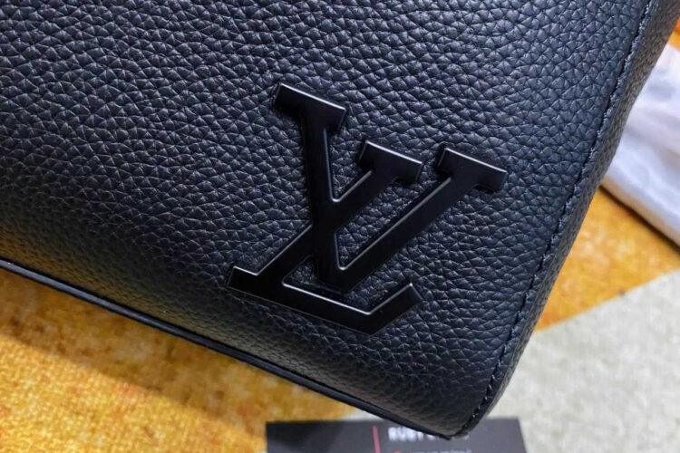 ba lô LV Fastline Aerogram Backpack Black Leather 40CM