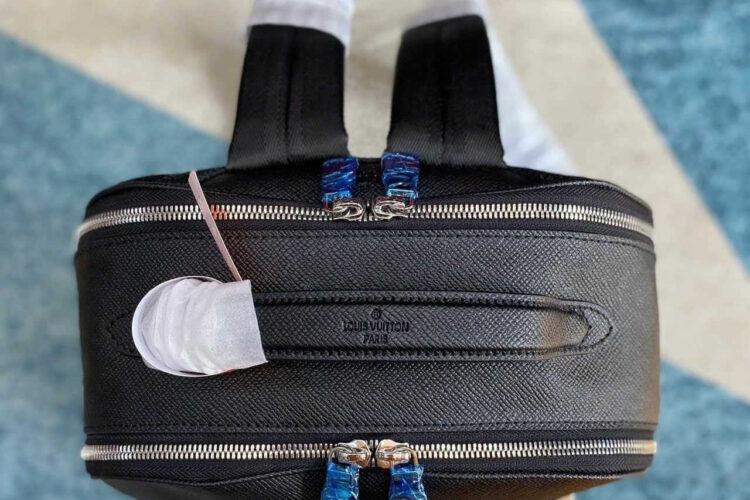 Ba Lô LV Avenue Backpack Black Taiga đen