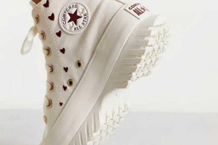 Giày Converse Chuck Taylor All Star Lugged 2.0 Flatform Hearts
