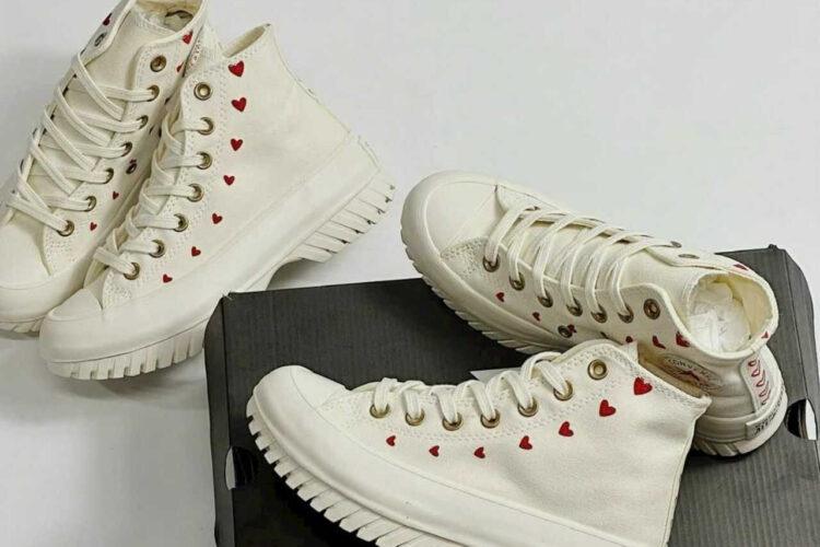 Giày Converse Chuck Taylor All Star Lugged 2.0 Flatform Hearts