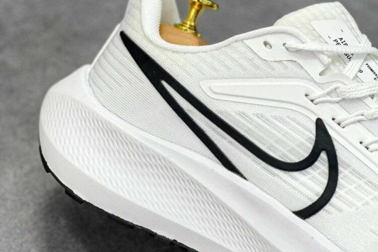 Giày Nike Zoom Pegasus 39 White Black Trắng Đen