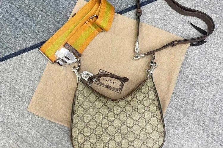 Túi Gucci Attache Small Shoulder Bag GG Supreme Brown Be Nâu