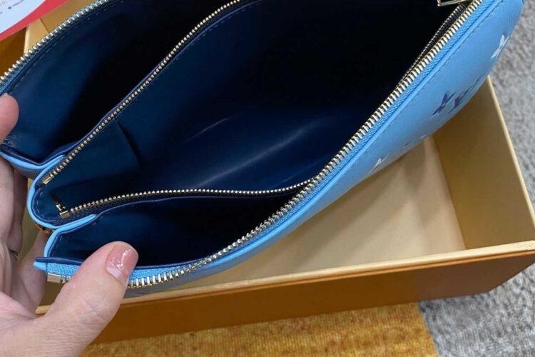 Túi LV Coussin PM M22953 Blue Monogram xanh dương
