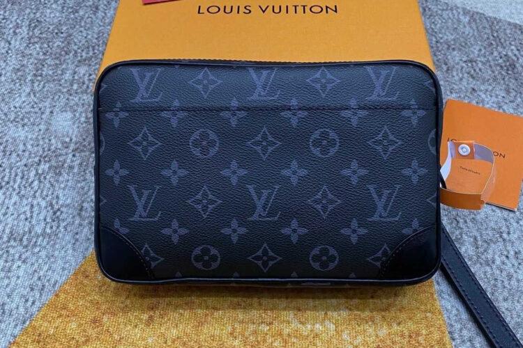 Túi LV Pochette Kasai M82076 Monogram Eclipse đen