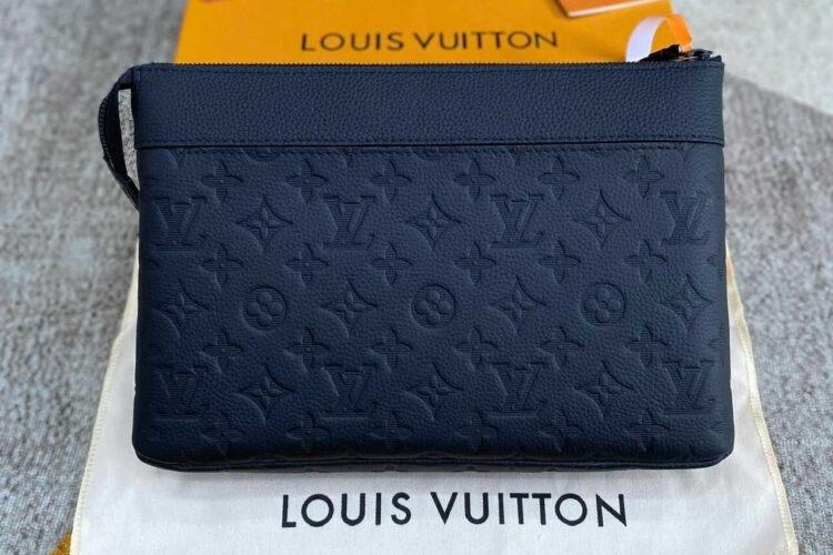 Túi LV Pochette Voyage Souple M82545 Monogram Shadow Đen