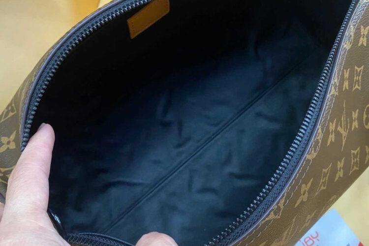 LV Polochon MM M46691 Monogram Macassar