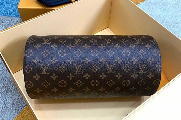 LV Polochon MM M46691 Monogram Macassar