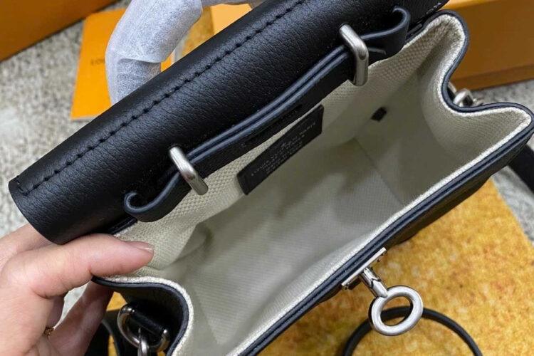 Túi LV Steamer 15 M11637 Black Calfskin Màu đen