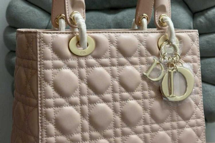 Túi Medium Lady Dior Powder Pink Lambskin GHW Size 24 hồng