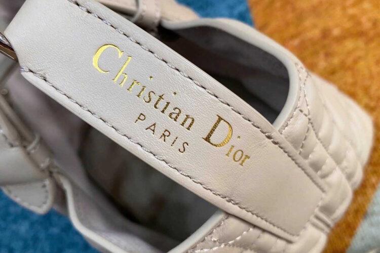 Túi SMALL DIOR TOUJOUR BAG BEIGE CALFSKIN màu be