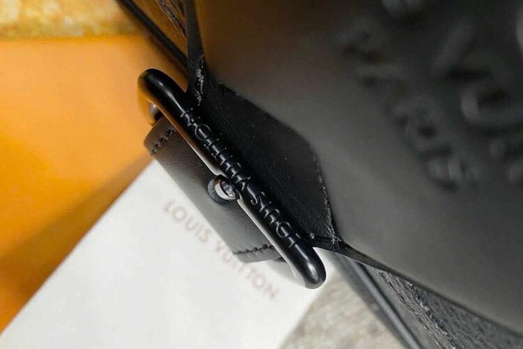 túi LV Montsouris Messenger M46685 Monogram Eclipse