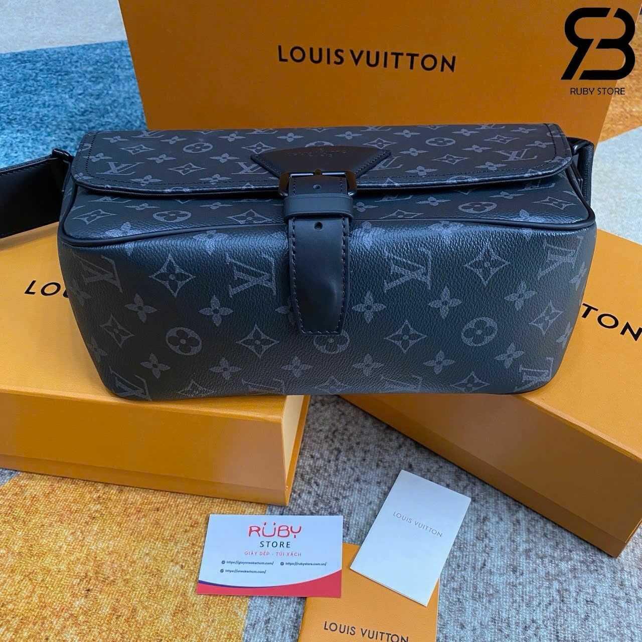 túi LV Montsouris Messenger M46685 Monogram Eclipse