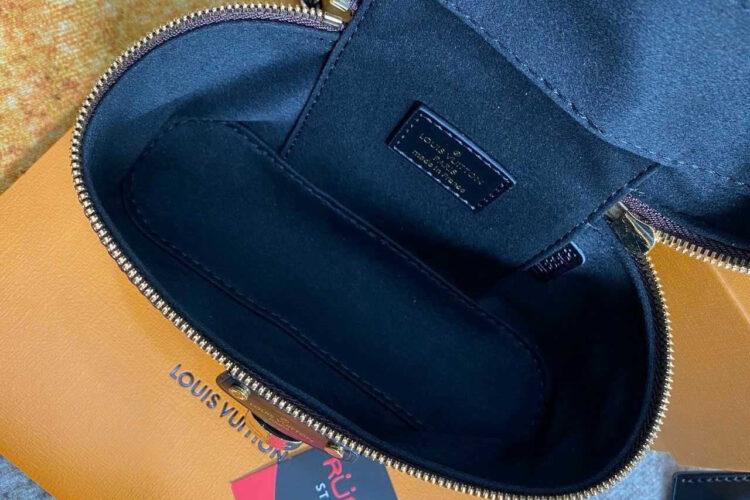túi LV Vanity Chain Pouch M47125 Monogram