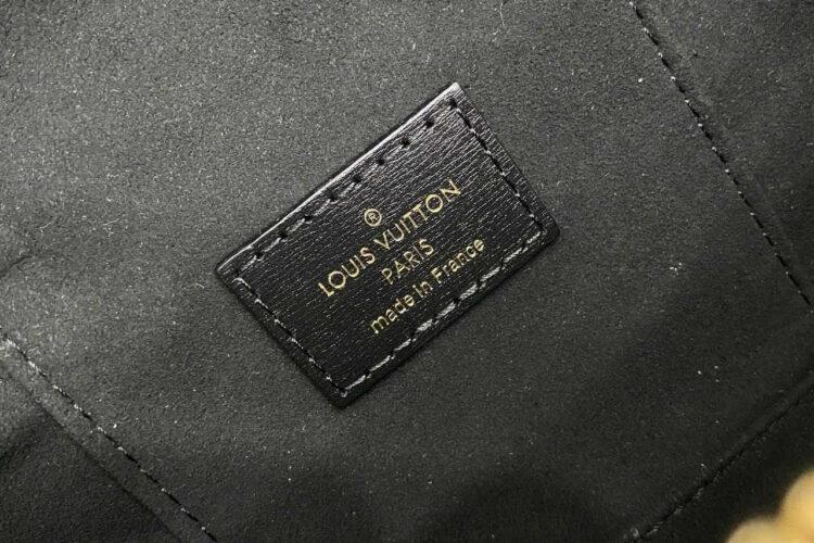 túi LV Vanity Chain Pouch M47125 Monogram Best