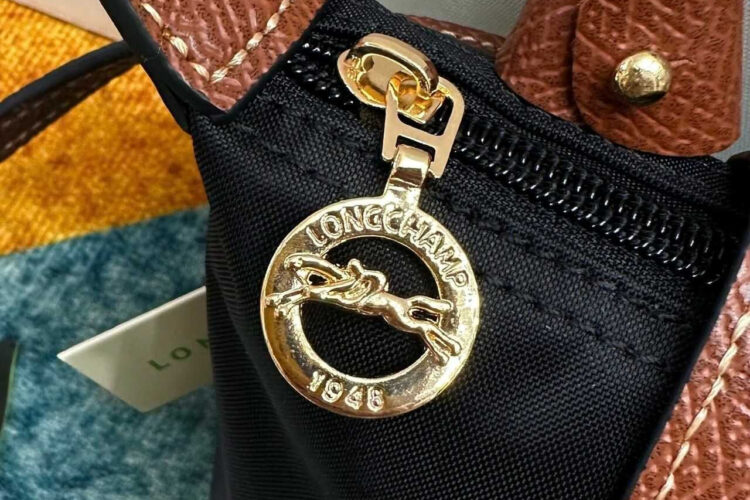 túi Longchamp Le Pliage Xtra XS Pouch Black Canvas Cognac Leather đen