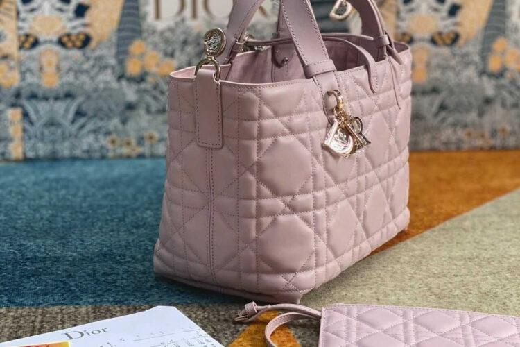 túi Medium Dior Toujour Bag Pale Pink Calfskin hồng