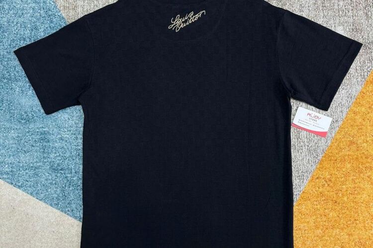 Áo Thun LV Signature Patch Cotton T-Shirt Black Damier Westminster Dog