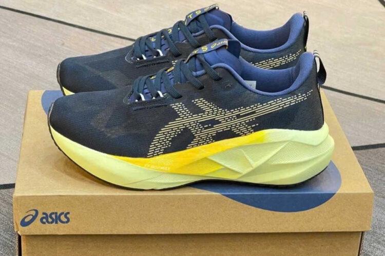 Giày Asics Novablast 5 Indigo Blue Amber Xanh Vàng