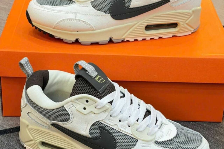 Giày Nike Air Max 90 Futura Wolf Grey Summit White Xám Trắng
