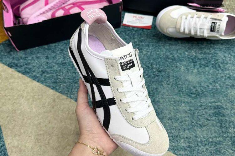 Thông tin mẫu giày PATOU x Onitsuka Tiger Mexico 66 Ballerina Black White Tên sản phẩm PATOU x Onitsuka Tiger Mexico 66 Ballerina Black White Thương hiệu Onitsuka Tiger Màu sắc Đen, Trắng Chất lượng khoảng 97% Giá bán 999 nghìn đồng (có thể dao động theo thời điểm) Tham khảo một số mẫu giày Mexico 66 đang được yêu thích: [products ids =