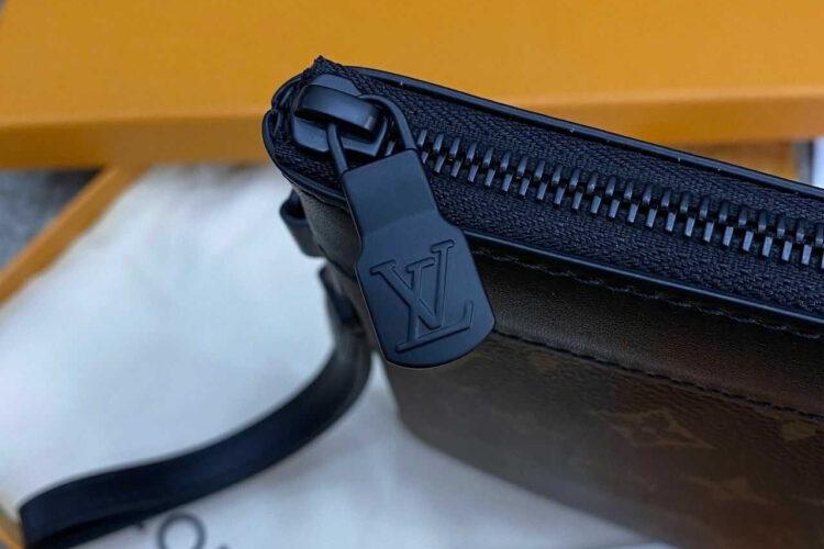 Túi LV Pochette To-Go M82079 Monogram Nâu