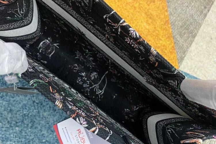 Túi Medium Dior Book Tote Black Multicolor Herbarium Floral