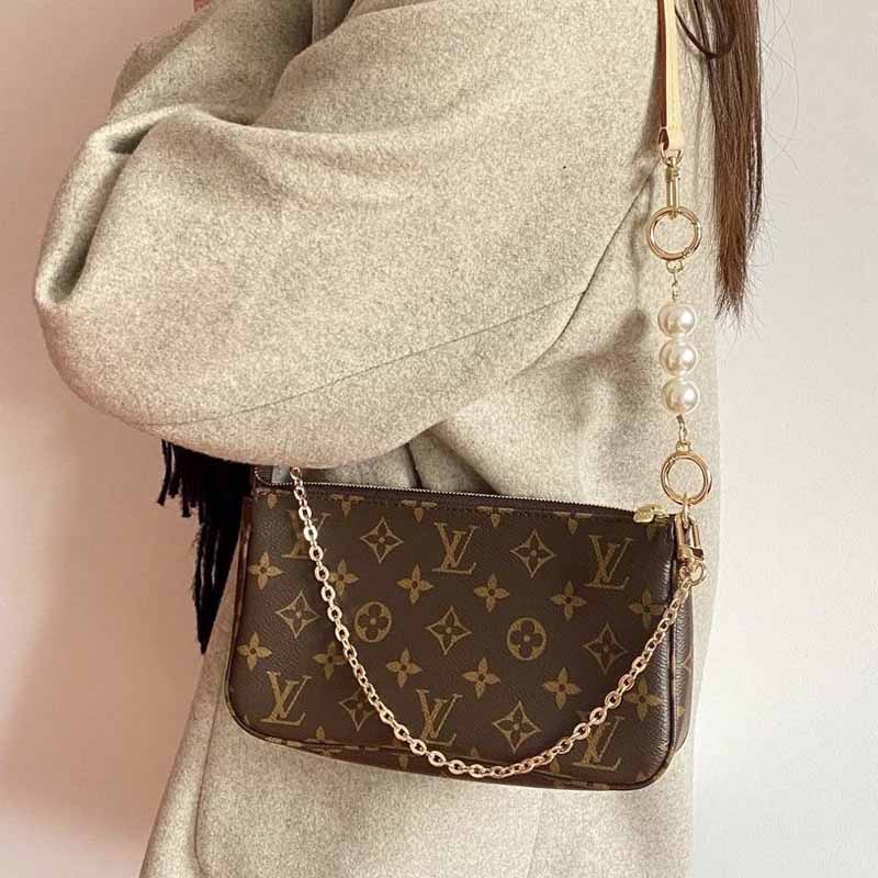 Túi LV công sở nữ Pochette Accessoires M82766 Monogram