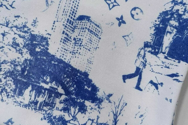 Áo Thun LV Printed Cotton Pique T-Shirt Monogram City Walk Trắng Xanh Dương