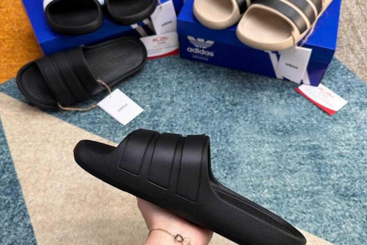 Dép Adidas Adilette Flow Black Màu Đen